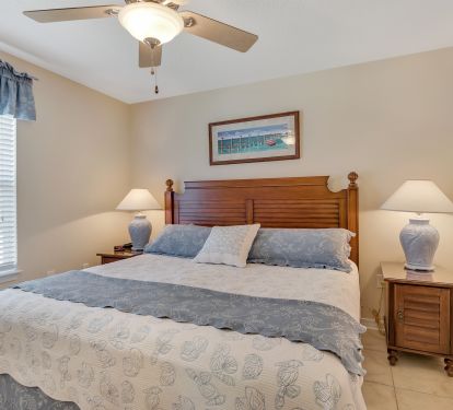 second master with king bed