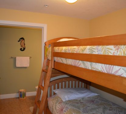 The bunk room with own bathroom 