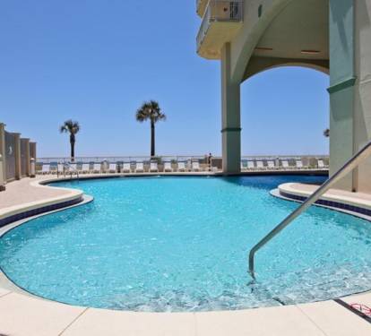 Beach Side pool with Hot Tub