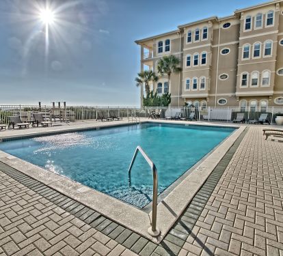oceanfront heated pool overlooking the prettiest beaches in the world