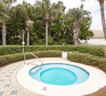 Destiny East Community Hot Tub