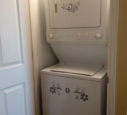 Washer &amp; Dryer On-Hand for Ultimate Convenience
