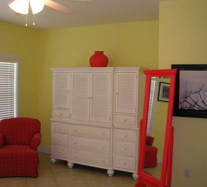 Large tv in Master suite with sitting area
