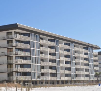 The Windward Building facing the beach