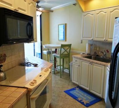 Kitchen also has a breakfast area or just have your coffee, afternoon snack and evening beverage and enjoy them on the balcony