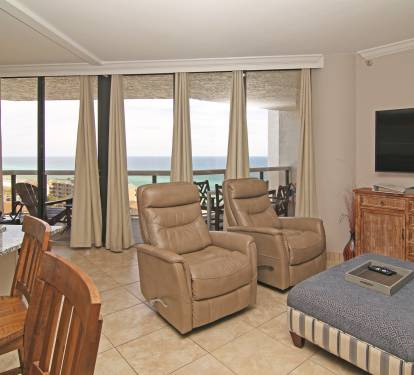 Beautiful Ocean View, especially from our new recliners!