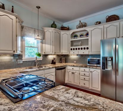 GOURMET KITCHEN 