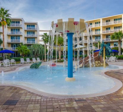 Front view of kids pool area.