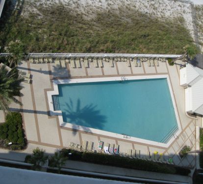 HUGE Oceanfront pool with plentiful lounge chairs-Pool house with restrooms