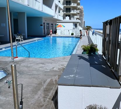 Windemere Resort Beachfront Pool