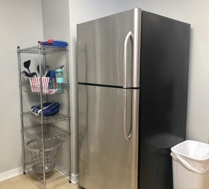 Plenty of space for all your groceries, snacks and drinks.