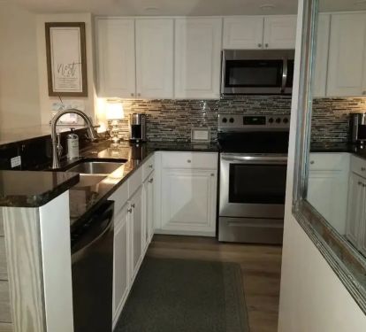 Full Kitchen with accessories