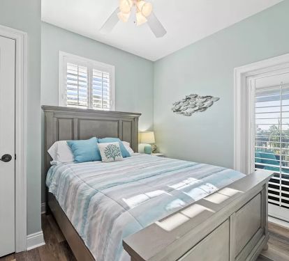 Queen Bedroom #1