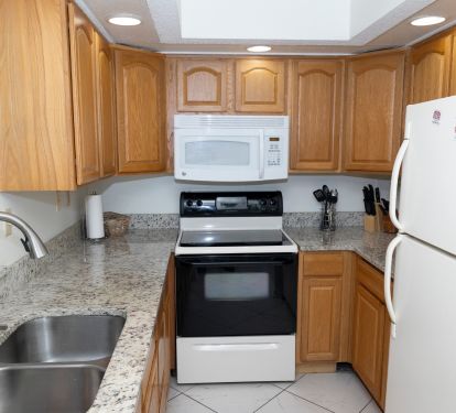 Perdido Sun Resort Unit 812 Kitchen