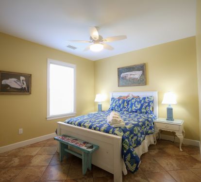 Queen Bedroom