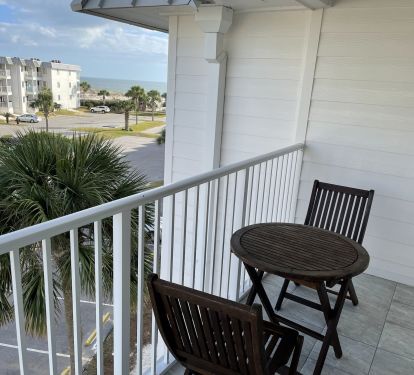 Our balcony with view to the ocean 