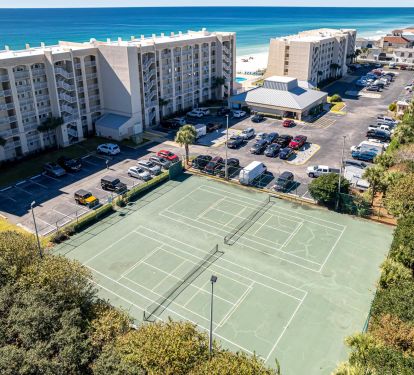 on-site tennis courts!