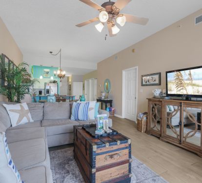 Living room/kitchen view
