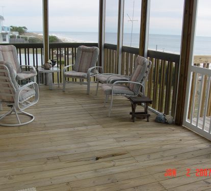 Beach side screened in porch (looking East)