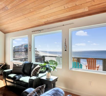 Living Room w/Amazing Gulf Views