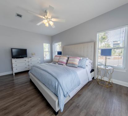 King bedroom 3 second floor -outdoor balcony
