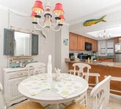 Dining Table with 4 Chairs and Bar Seats 3