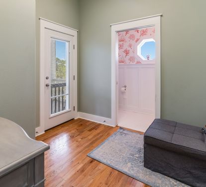 Top floor bonus: (4th bedrm) ottoman pullout single,  sink, toilet, &amp; balcony.