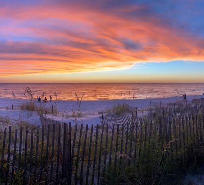 Unforgettable cotton candy skies 