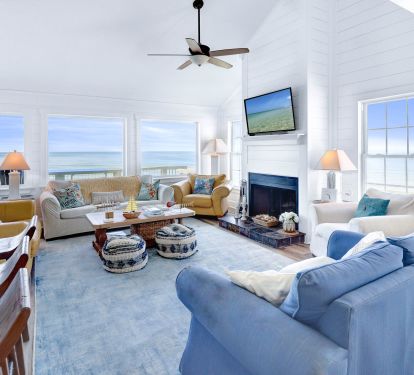 Living Room w/Amazing Gulf Views!!