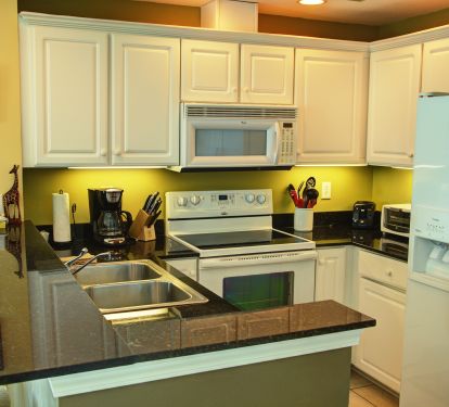 Fully equipped Kitchen - Everything needed for your in-house meal preparation.