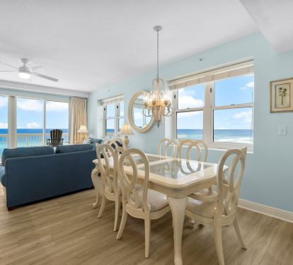 Dining area with expandable table to 8