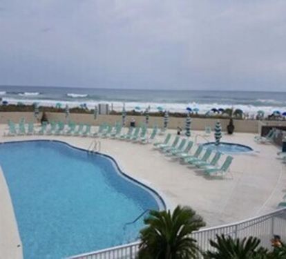 2 pools and hot tub