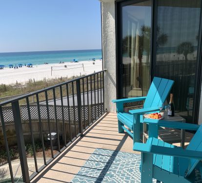 Veronica&rsquo;s condo