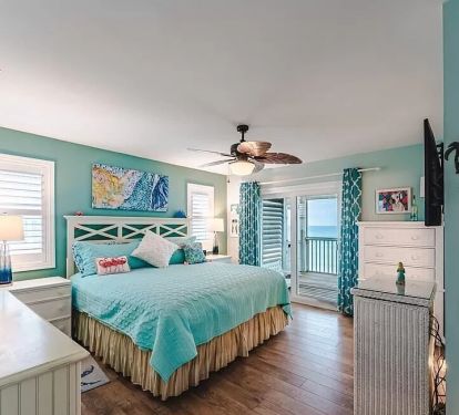 Upper Level Primary Bedroom (King)