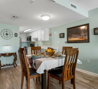 Dining room.