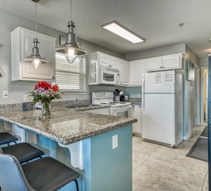 Eat in bar and Spacious Kitchen