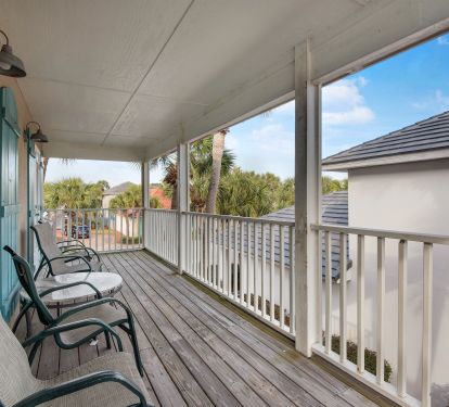 2nd Floor balcony