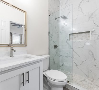 Shared bathroom, Walk-in shower