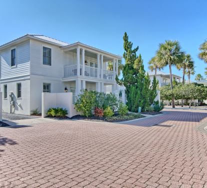 Burkes Beach Bungalow 1 blck to Rosemary, 80 steps to beach gated community