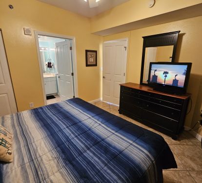 2nd bedroom bathroom