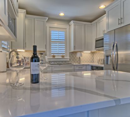 New "Chefs kitchen" in 2021 with white Quartz, all new appliances