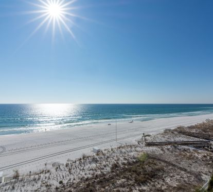 FULL ocean view! No squinting required for a stunning beach view