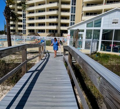 Perdido Sun Resort Beachfront Pool Access