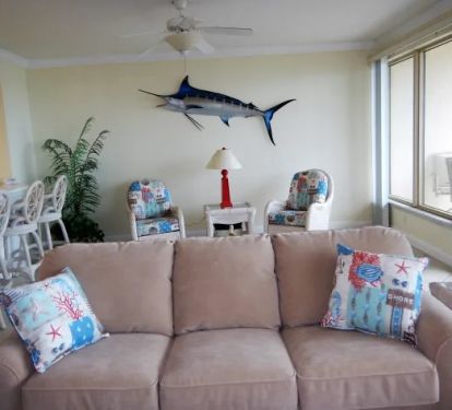 living room &amp; sitting area 