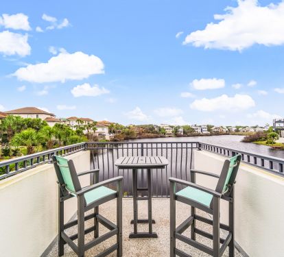 2nd floor balcony
