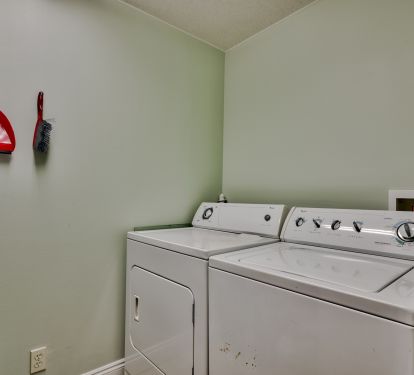 In unit washer and dryer