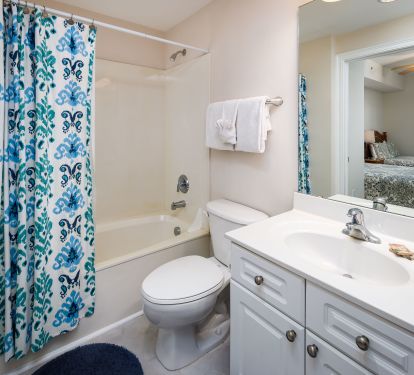 Third bath with tub/shower combo!
