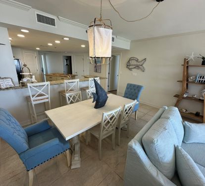 Dining Area with Table Seating for 6 