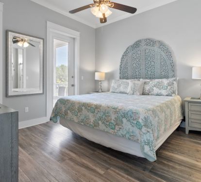 Second Floor King Guest Room