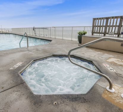Hot tub